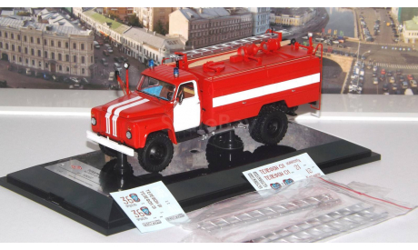Горьковский грузовик тип АЦ-30 ( ГАЗ 53-12 )-106Г (без надписей)    DiP, масштабная модель, 1:43, 1/43, DiP Models
