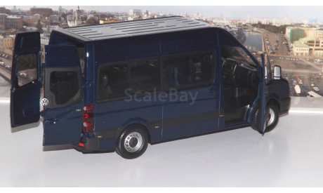 VOLKSWAGEN Crafter Bus, blue   Cararama (Hongwell), масштабная модель, 1:24, 1/24