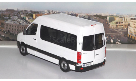 VOLKSWAGEN Crafter Bus, white   Cararama (Hongwell), масштабная модель, 1:24, 1/24
