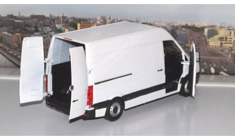 VOLKSWAGEN Crafter Van, white  Cararama (Hongwell), масштабная модель, 1:24, 1/24