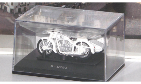 BMW R25/3 motorcycle with sidecar, white  Cararama (Hongwell), масштабная модель, scale43