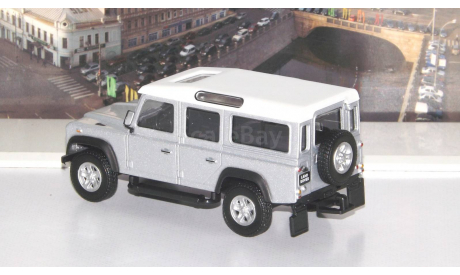 LAND ROVER Defender Generation 1, silver     Cararama (Hongwell), масштабная модель, scale43