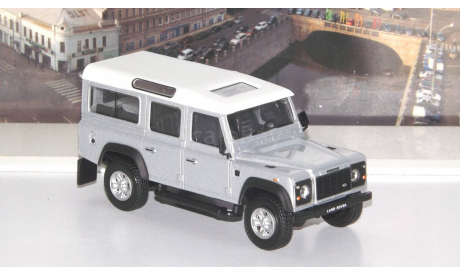 LAND ROVER Defender Generation 1, silver     Cararama (Hongwell), масштабная модель, scale43