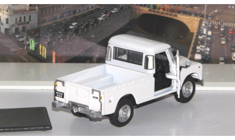 LAND ROVER Series 109 Pickup, white     Cararama (Hongwell), масштабная модель, scale43