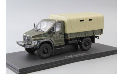 ГАЗон C41A21 бортовой с тентом, хаки / бежевый тент   НАП