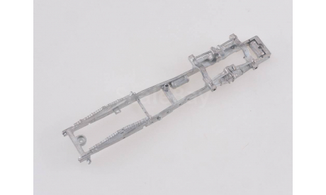 Сборная модель МАЗ-6422 с полуприцепом МАЗ-9506-30 AVD Models KIT, масштабная модель, scale43