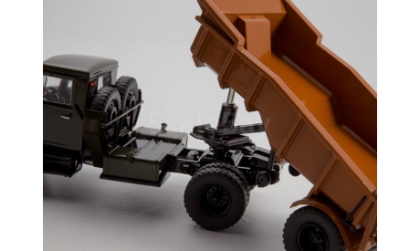 МАЗ-200В с полуприцепом МАЗ-5232В  SSM, масштабная модель, scale43, Start Scale Models (SSM)