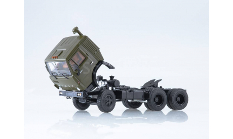 КАМАЗ-54112 седельный тягач ПАО КАМАЗ, масштабная модель, 1:43, 1/43