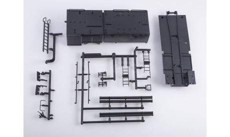 Сборная модель   AA-13-60 (6560) поздняя кабина   AVD Models KIT, масштабная модель, КамАЗ, scale43
