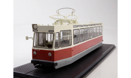 Трамвай ЛМ-68   SSM, масштабная модель, scale43, Start Scale Models (SSM)