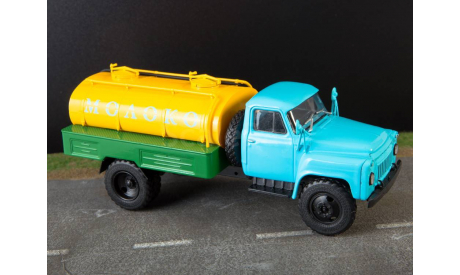 Легендарные грузовики СССР №12, АЦПТ-3,3 (53)  MODIMIO, масштабная модель, scale43, ГАЗ