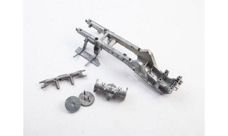 Сборная модель Карьерный самосвал БЕЛАЗ-75473    AVD Models KIT, масштабная модель, scale43