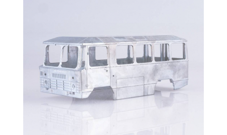 Сборная модель Автобус повышенной проходимости АПП-66  AVD Models KIT, масштабная модель, scale43
