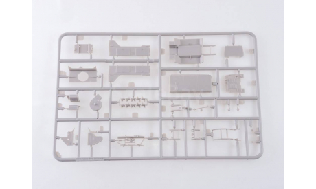 Сборная модель  Шнекороторный снегоочиститель ДЭ-210 (131)  AVD Models KIT, масштабная модель, scale72, ЗИЛ