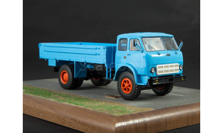 МАЗ-500А бортовой   SSM, масштабная модель, scale43, Start Scale Models (SSM)