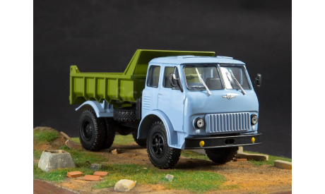 Легендарные грузовики СССР №18, МАЗ-503Б  MODIMIO, масштабная модель, scale43