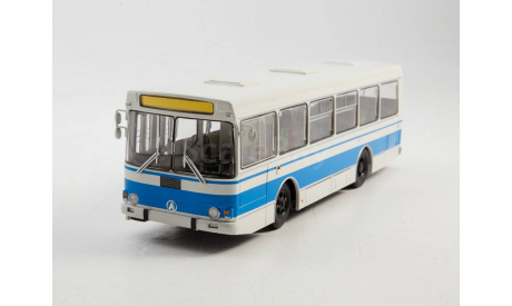 ЛАЗ-4202  СОВА, масштабная модель, Советский Автобус, scale43