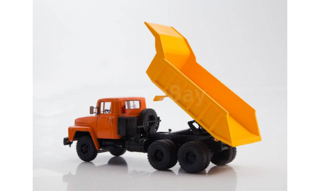 Легендарные грузовики СССР №58, КрАЗ-251Б  MODIMIO, масштабная модель, scale43