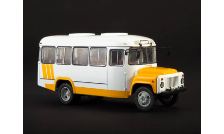 КАВЗ-3270 (бело-жёлтый)   SSM, масштабная модель, scale43, Start Scale Models (SSM)