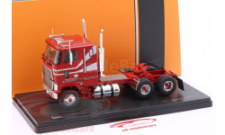FORD CL 9000 (1976), red    IXO