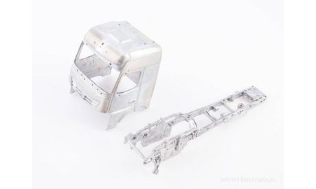 Сборная модель   KAMAZ-54901 с п/п НЕФАЗ-93341   AVD Models KIT, масштабная модель, КамАЗ, scale43