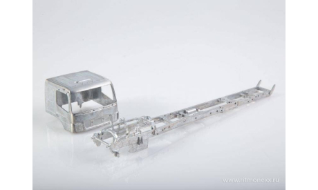 KAMAZ-65207-87 (S5)  AVD Models KIT, масштабная модель, КамАЗ, scale43