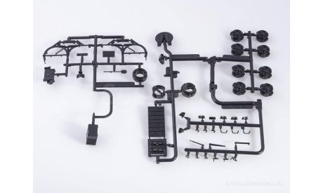 Сборная модель   КРАЗ-255В с полуприцепом ЧМЗАП-5247Г   AVD Models KIT, масштабная модель, 1:43, 1/43