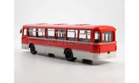 Ликинский автобус-677М (красно-белый)  СОВА, масштабная модель, Советский Автобус, ЛиАЗ, scale43