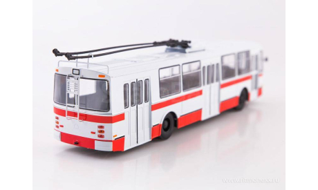 Наши Автобусы №61, ЗИУ-682Б   MODIMIO, журнальная серия масштабных моделей, scale43, MODIMIO Collections