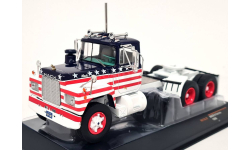 MACK R-Series Stars Stripes (1966)  IXO