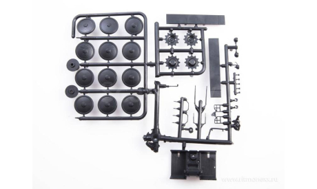 Сборная модель ГТ-СМ гусеничный транспортёр   AVD Models KIT, сборная модель автомобиля, scale43