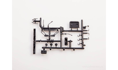 Сборная модель ЗИЛ-130В1 с полуприцепом ТЦ-4    AVD Models KIT, масштабная модель, scale43
