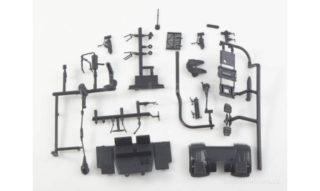 Сборная модель   Седельный тягач КРАЗ-258Б1 AVD Models KIT, масштабная модель, scale43