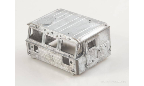 Сборная модель   Средний артиллерийский тягач АТС-59Г AVD Models KIT, масштабная модель, scale43