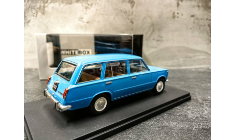 ВАЗ-2102 ’Жигули’ (LADA 2102) 1971 Голубой 1/24 WhiteBox, масштабная модель, 1:24