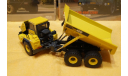 Сочленнёный самосвал  KOMATSU HM 400 1/50 Дилерская модель, масштабная модель, 1:50