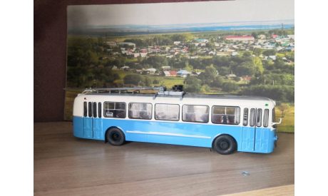 Троллейбус ЗИУ 5, масштабная модель, Classicbus, scale43