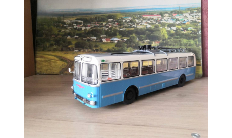 Троллейбус ЗИУ 5, масштабная модель, Classicbus, scale43