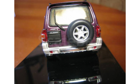 Mitsubishi Pajero SWB 1999 2drs AUTOART, масштабная модель, 1:43, 1/43