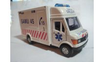 Mercedes ambulance, масштабная модель, Cararama, Mercedes-Benz, scale43
