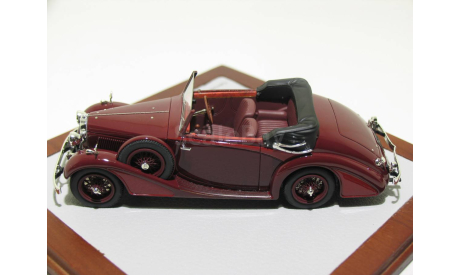 Bugatti T57 James Young Cabrio  (57169), 1934, Chromes (Ilario), масштабная модель, scale43