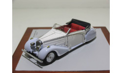 Bugatti T57 Stelvio «Gangloff» Cabrio Open (57740), 1938, Chromes (Ilario)