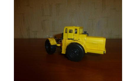 К-700 Кировец, СССР, желтый, масштабная модель, 1:43, 1/43