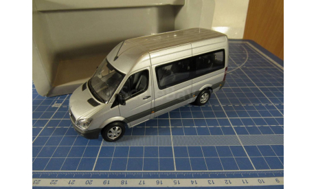 Mercedes Sprinter 1/43 Minichamps *цена до 8 Января 2018г.*, масштабная модель, Mercedes-Benz, 1:43