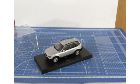 BMW X3 1/43 Kyosho Чёрная пятница!!, масштабная модель, 1:43