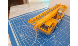 Кран Liebherr LTM 1030 1/50 Conrad