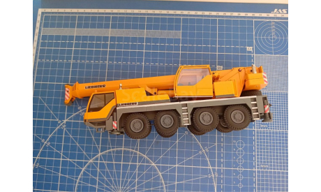 Кран Liebherr LTM 1060 1/50 Conrad, масштабная модель, scale50