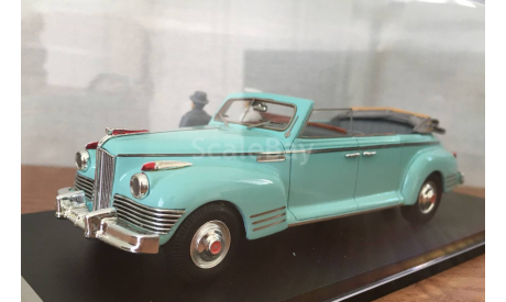 ЗиС 110Б фаэтон 1950 г. с двумя фигурками, масштабная модель, scale43