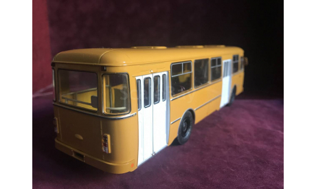 ЛИАЗ-677М С РУБЛЯ БЕЗ РЕЗЕРВНОЙ ЦЕНЫ, масштабная модель, Start Scale Models (SSM), scale43