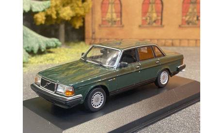 С 1 РУБЛЯ!!!  Volvo 240 maxichamps, масштабная модель, Minichamps, scale43